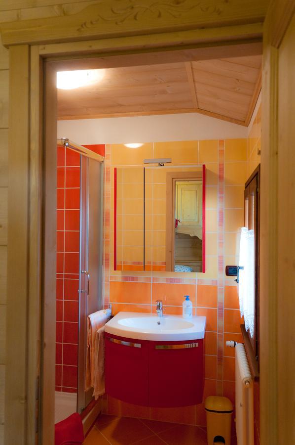 Profum Di Bosc Bed & Breakfast Arta Terme Ngoại thất bức ảnh
