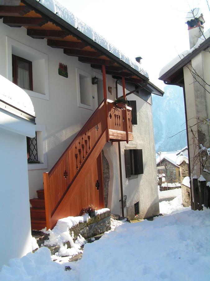 Profum Di Bosc Bed & Breakfast Arta Terme Ngoại thất bức ảnh